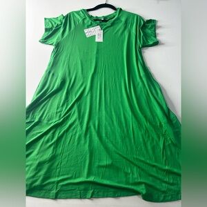 NWT LuLaRoe Large Celia Green Women's Shirt Dress